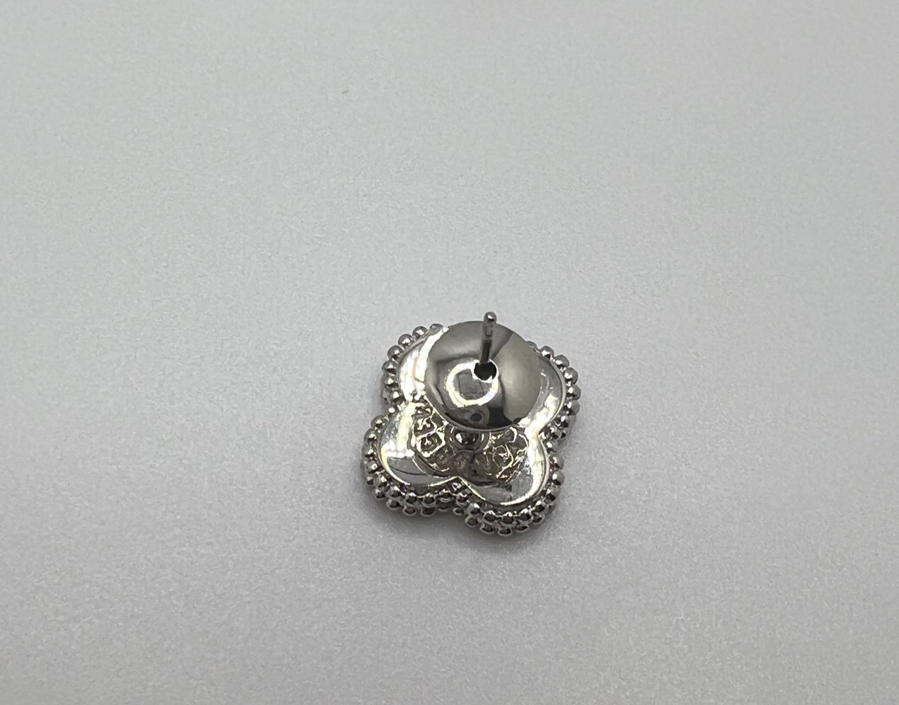 Clover Earrings 18K White Gold Plated 925 Sterling Silver 1 motif Clover