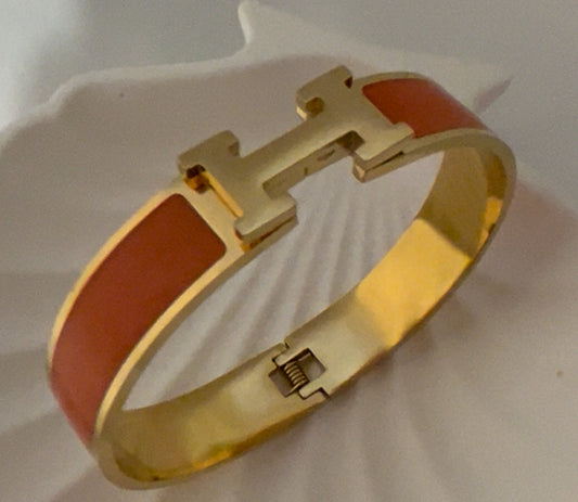 Classic Enamel Stainless Steel Gold Plated Bracelet – Fashion Bangle