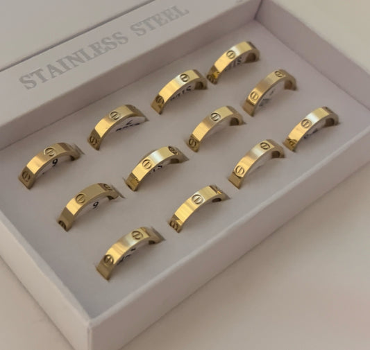 Classic Band Ring – 18K Gold Plated Stainless Steel (4mm)