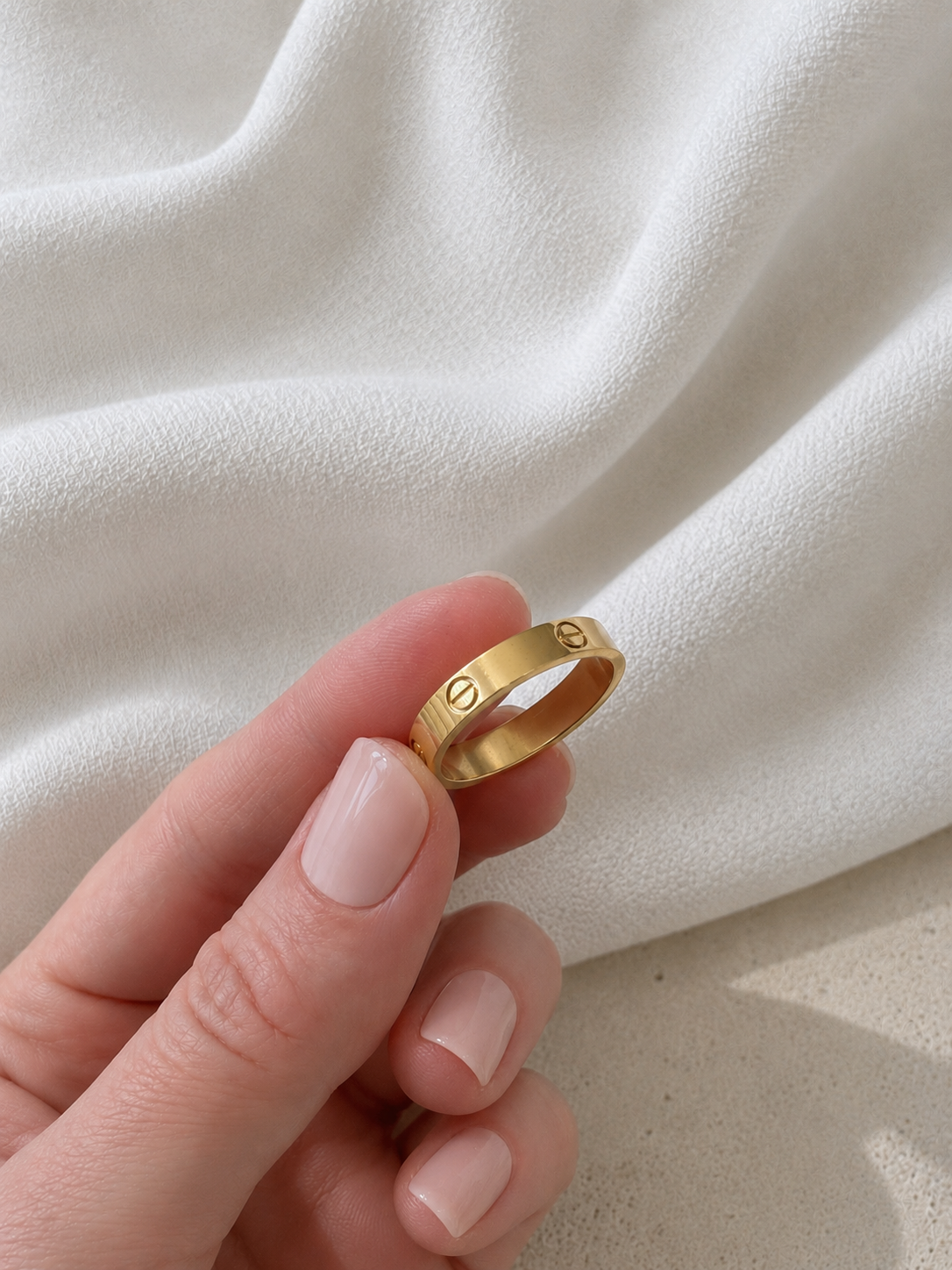 Love Band Ring 4mm – 18K Gold Plated Stainless Steel, Minimal Ring