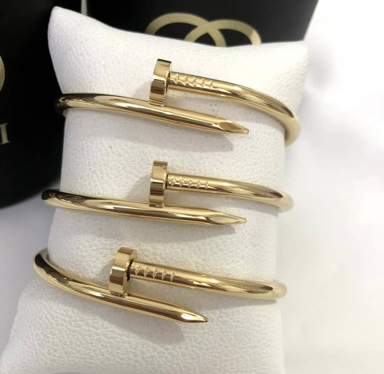 Gold Nail Bracelet 18K Plated – Stainless Steel Bangle for Women