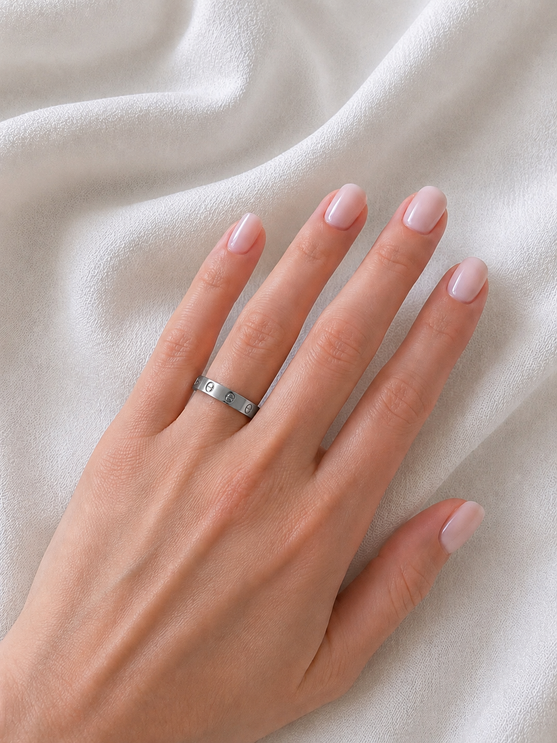 Love Band Ring 4mm – 18K White Gold Plated Stainless Steel, Minimal Ring