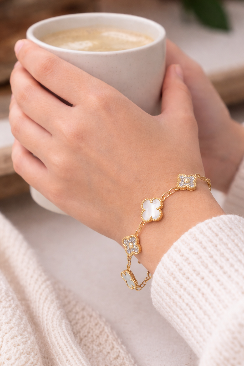 Mother of Pearl Clover Bracelet for Women, 18K Gold Plated Gold Bracelet with Cubic Zirconia, Lucky Clover Jewelry Gift