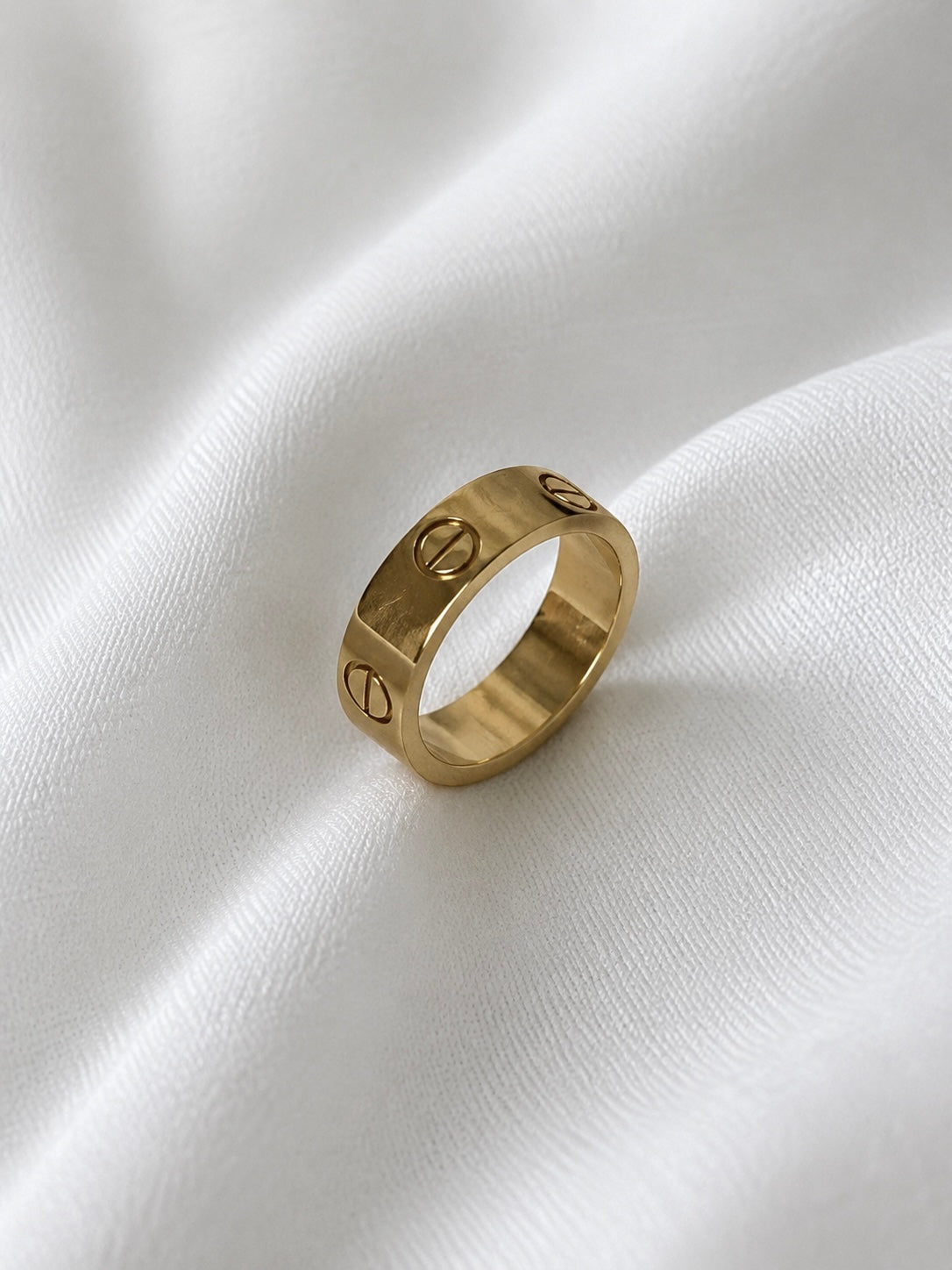Love Band Ring 6mm – 18K Gold Plated Stainless Steel, Minimal Ring
