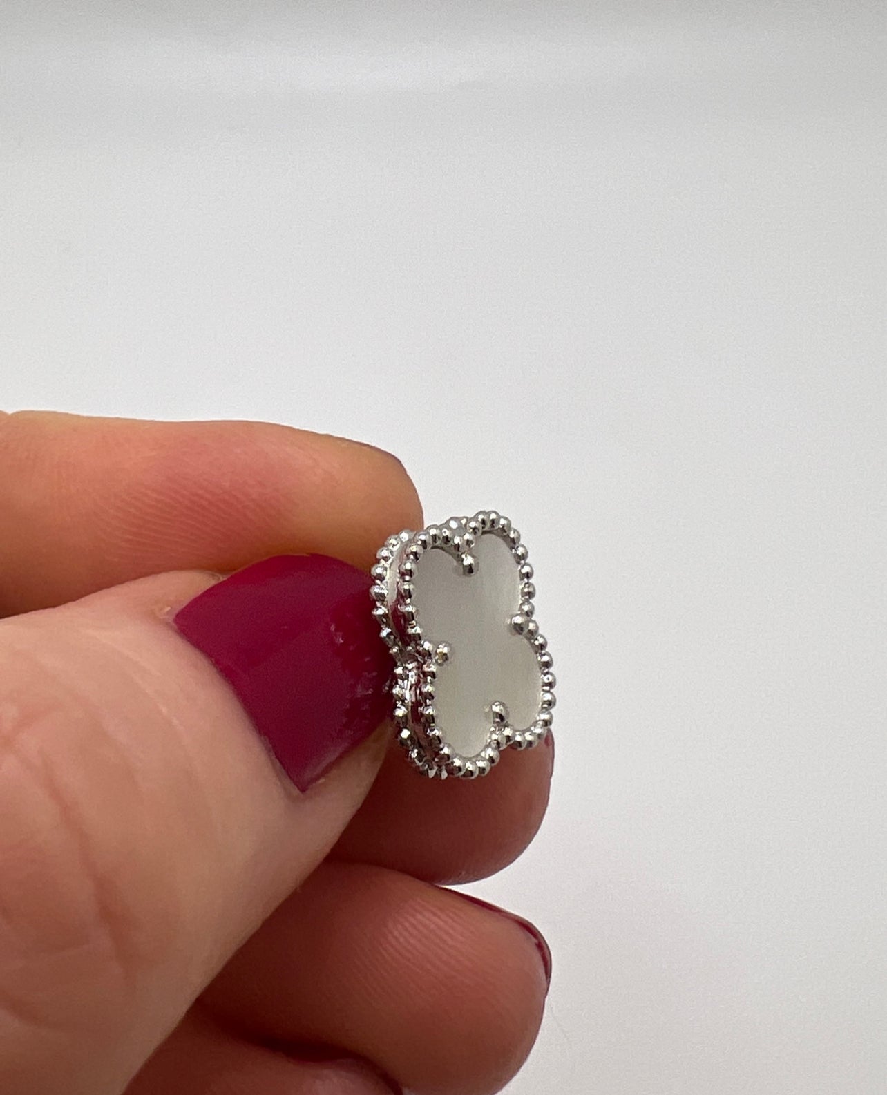 Clover Earrings 18K  White Gold Plated 925 Sterling Silver 1 motif Clover