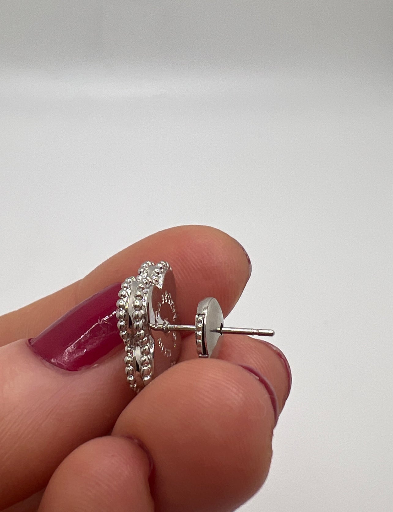 Clover Earrings 18K  White Gold Plated 925 Sterling Silver 1 motif Clover