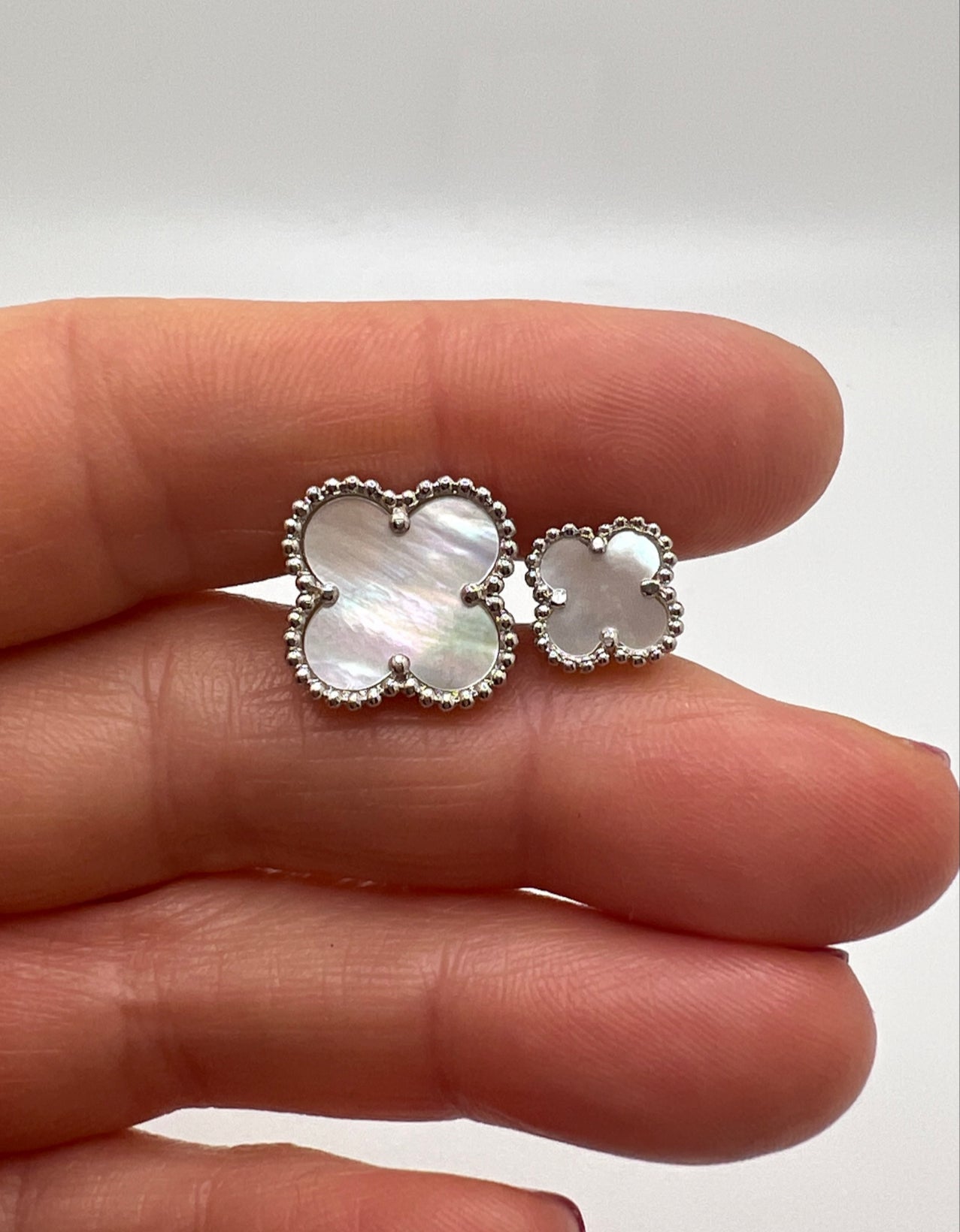 Clover Earrings 18K  White Gold Plated 925 Sterling Silver 1 motif Clover