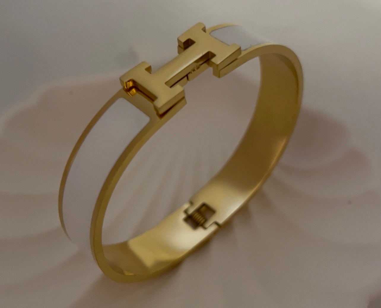 Classic Enamel Stainless Steel Gold Plated Bracelet – Fashion Bangle