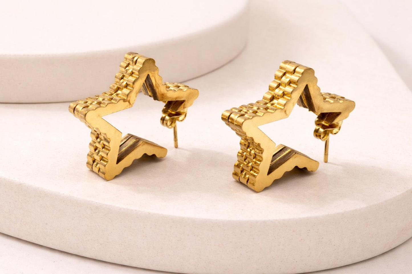 Gold Star Earrings, 18K Gold Plated Stainless Steel Stud Earrings, Chunky Statement Star Earrings, Bold Geometric Jewelry, Gift for Her