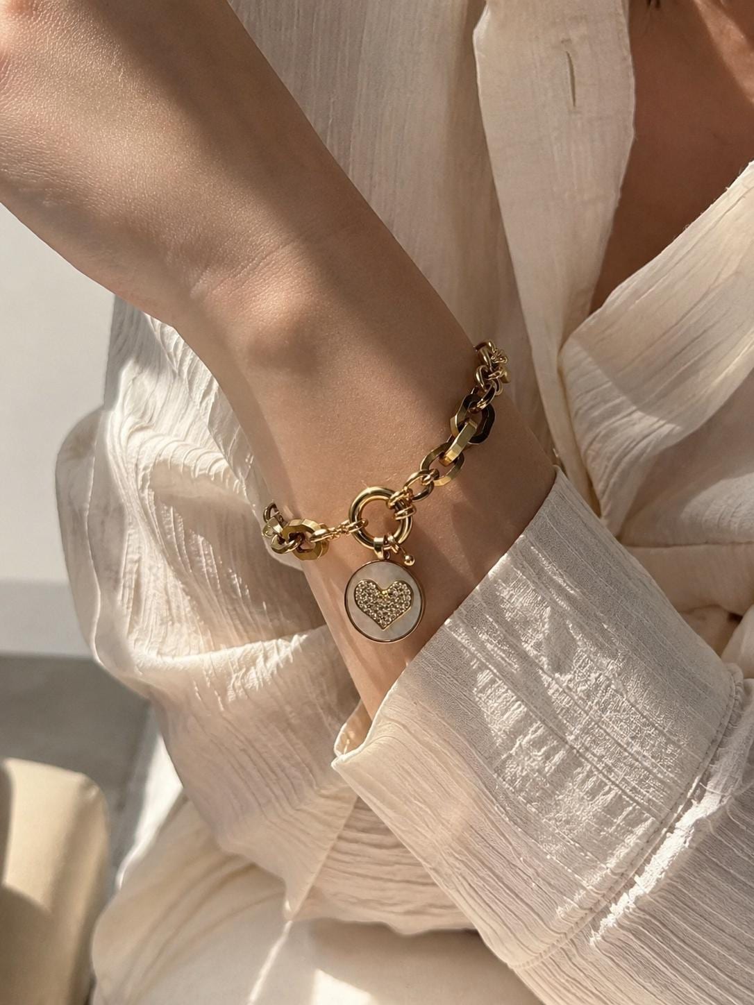 Chunky Heart Charm Bracelet Gold, 316L Stainless Steel Bracelet, 14K Gold Plated Adjustable Bracelet, Mother of Pearl Jewelry