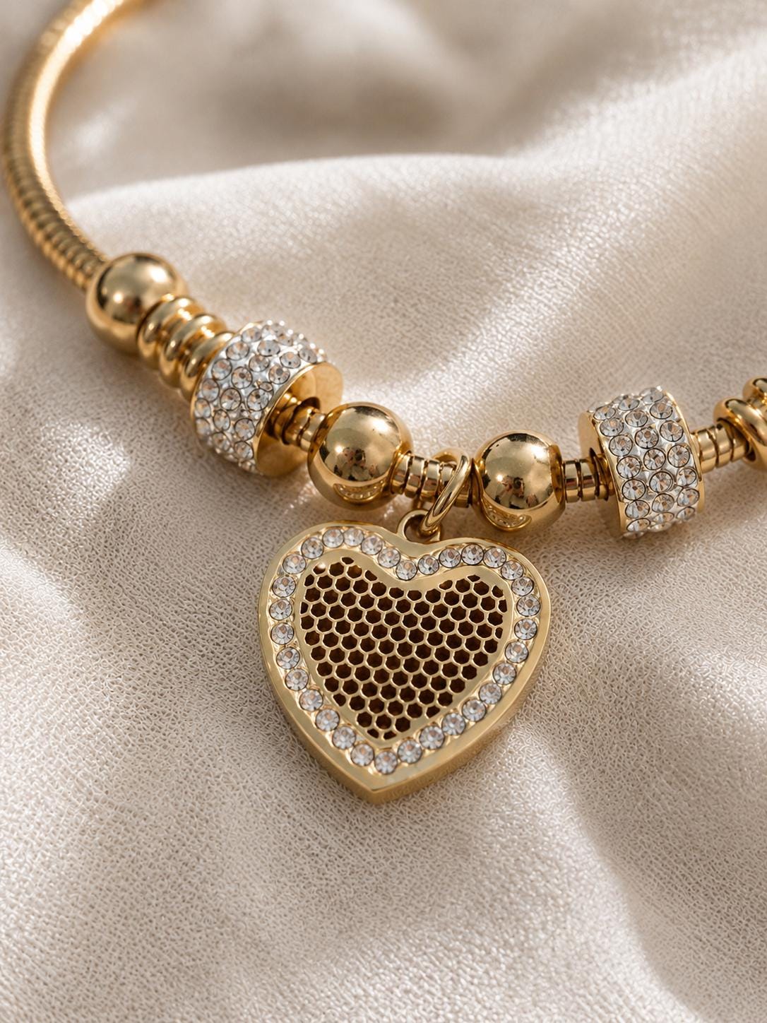 Gold Heart Bracelet, 14K Gold Plated Stainless Steel Charm Bracelet, Adjustable Dainty Bracelet, Trendy Jewelry Gift for Her